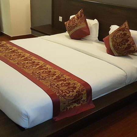 Capital O 89938 Herald Hotel Malacca Bilik gambar